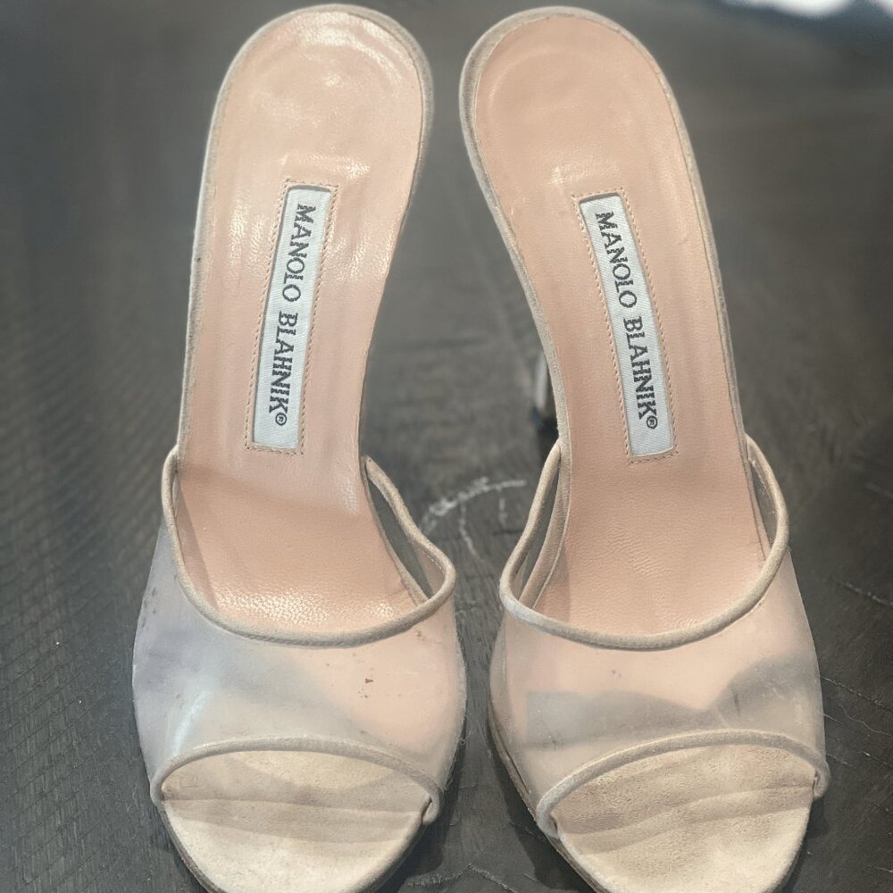 Manolo Blahnik Pink Jadifa Fabio Heeled Sandals
